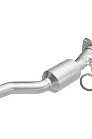 Worldwide Shipping MagnaFlow Conv DF 01-03 Montero 3L Passenger Side Front — PMD Premier Motoring Development