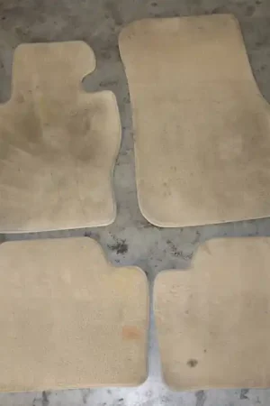 BMW Carpet Floor Mat Set 51477426318 Modern