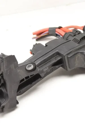 BMW Battery Voltage Module / Terminal 61149339828 Fan Favorite