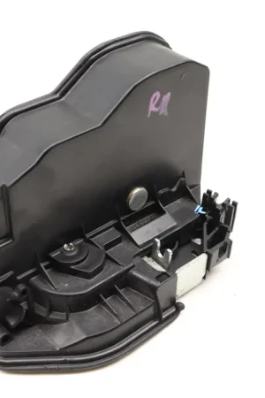 Worldwide Shipping BMW Rear Right Door Latch / Lock Actuator 51227276674
