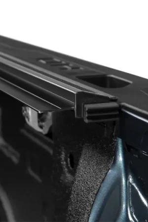 Clearance Truxedo 2020 GMC Sierra & Chevrolet Silverado 2500HD & 3500HD 6ft 9in Sentry CT Bed Cover